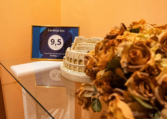 Cardinal Vatican Couette-café 4*