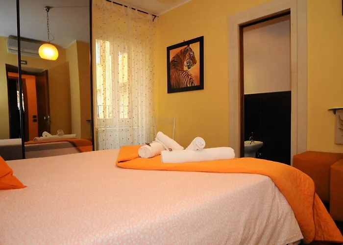 Cardinal Vatican Couette-café