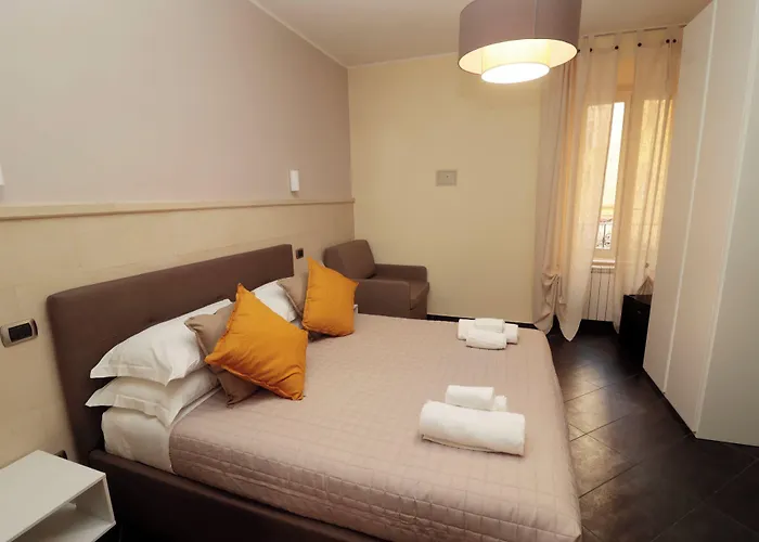 Cardinal Vatican Couette-café