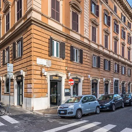 Cardinal Vatican فندق مبيت وإفطار 4*